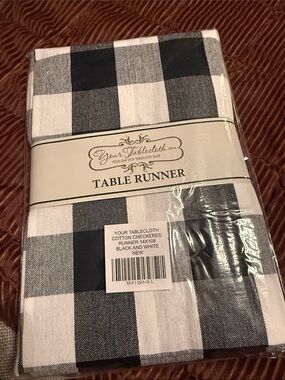 YourTablecloth Black and White Checkered Cotton Table Runner